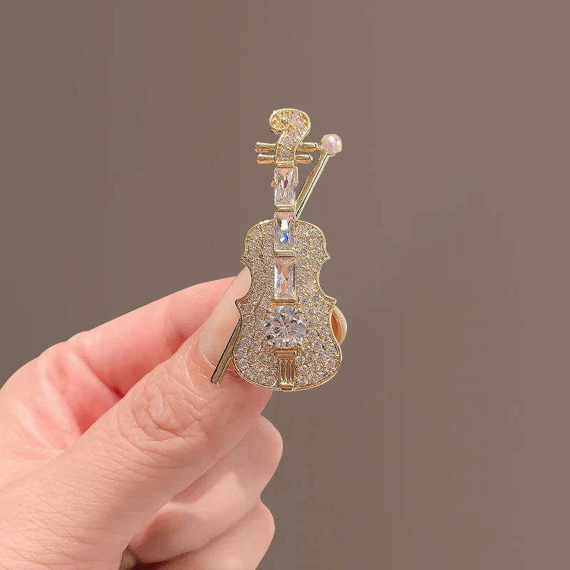 Luna Elegance Brooch
