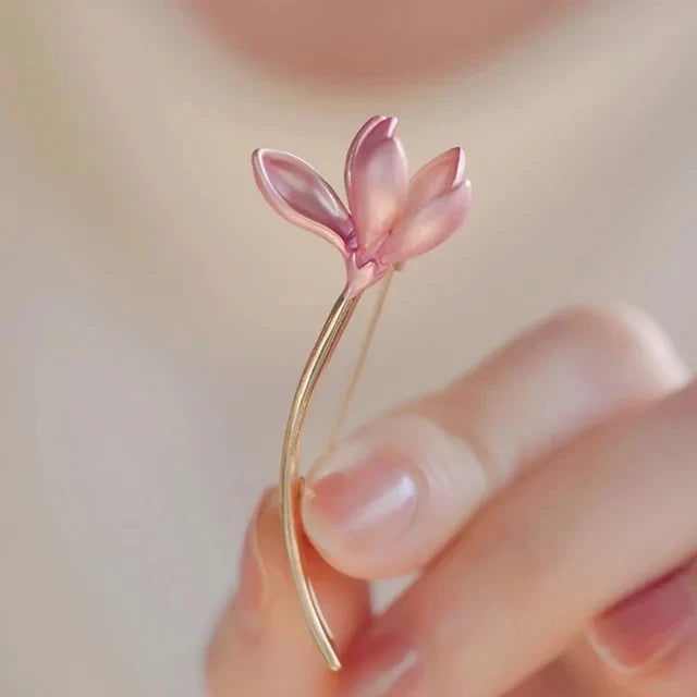 Luna Elegance Brooch